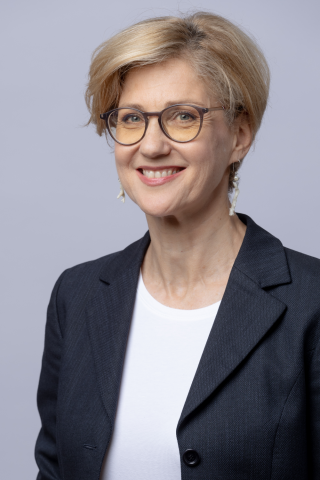 Legányi Ildikó